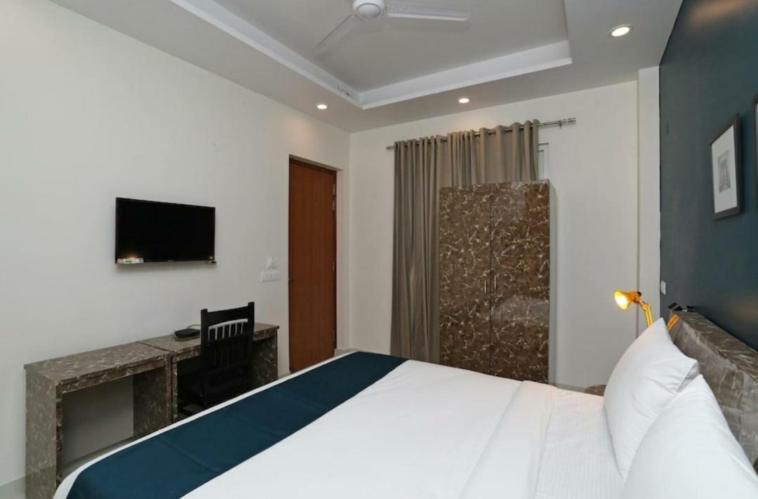 Hotel Galaxy Inn Gurgaon Luaran gambar